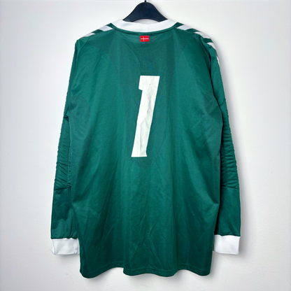 Rear view of Denmark 2002 goalkeeper/third classic soccer jersey made by Hummel. Forest green body coupled with tapered sleeves donning the classic Hummel chevrons. White number 1 print to the back