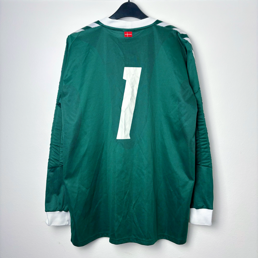 Rear view of Denmark 2002 goalkeeper/third classic soccer jersey made by Hummel. Forest green body coupled with tapered sleeves donning the classic Hummel chevrons. White number 1 print to the back