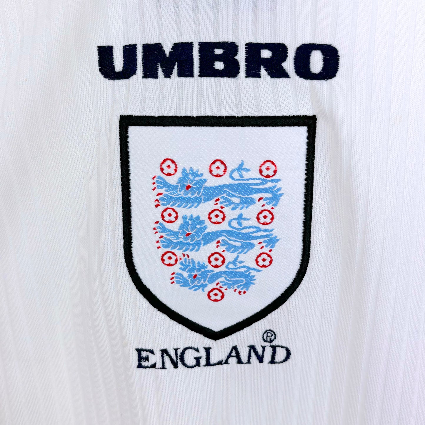 England 1998-1999 Umbro Home Football Shirt