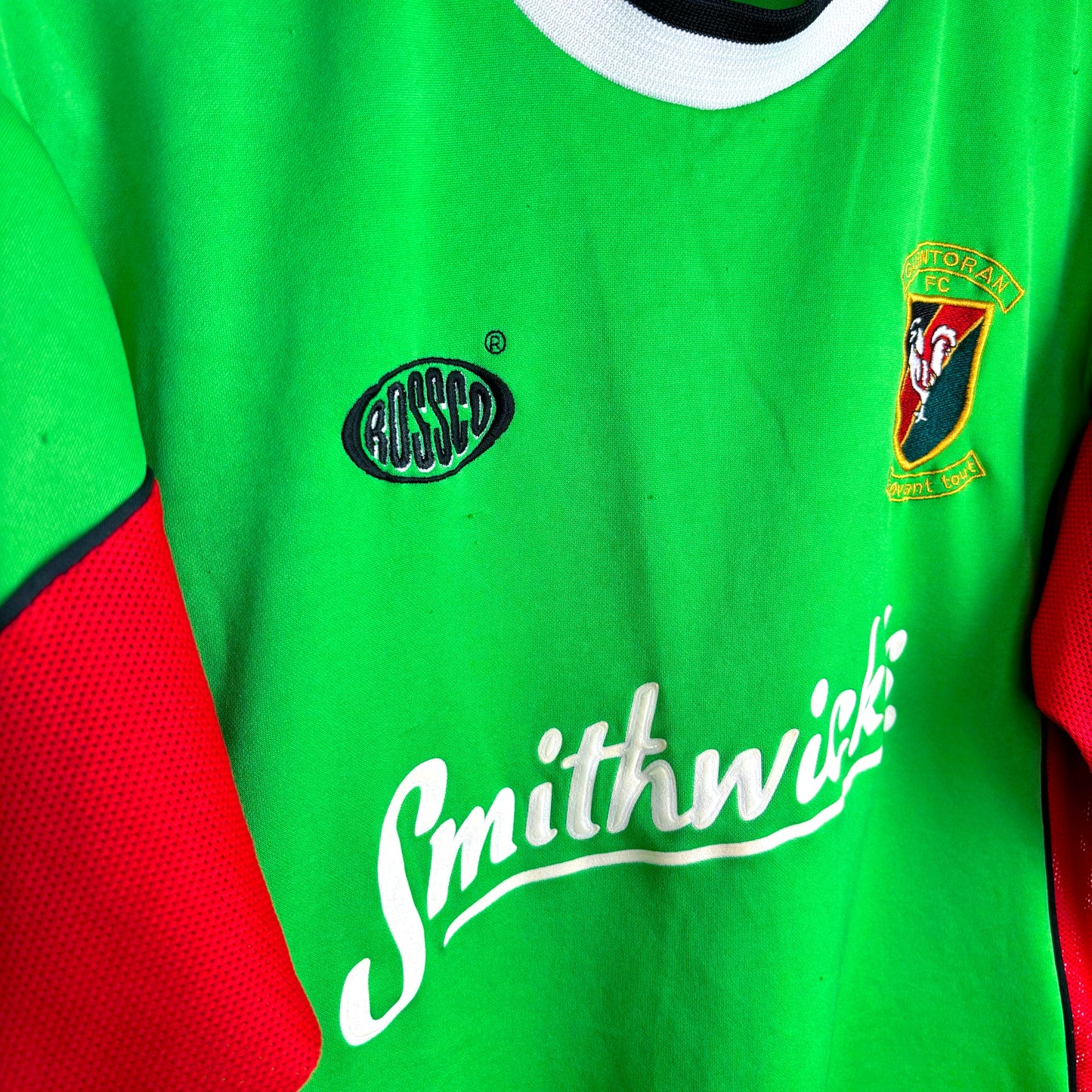 Glentoran 2001-2002 Rossco Home Football Shirt Jersey