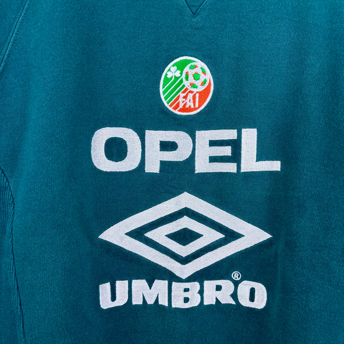 Ireland 1990s Umbro Training Football Sweatshirt