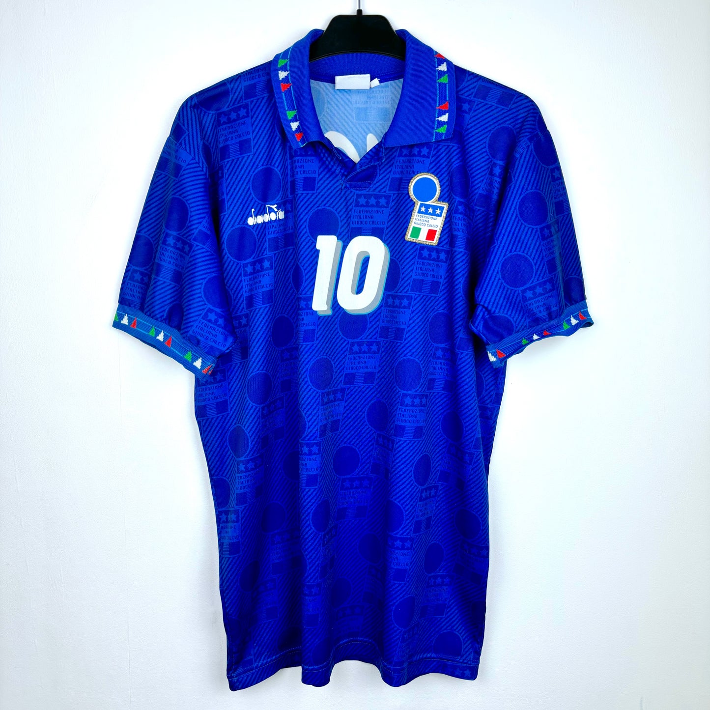 Italy 1994 Diadora Home Football Shirt BAGGIO #10 *SUBLIMATED*