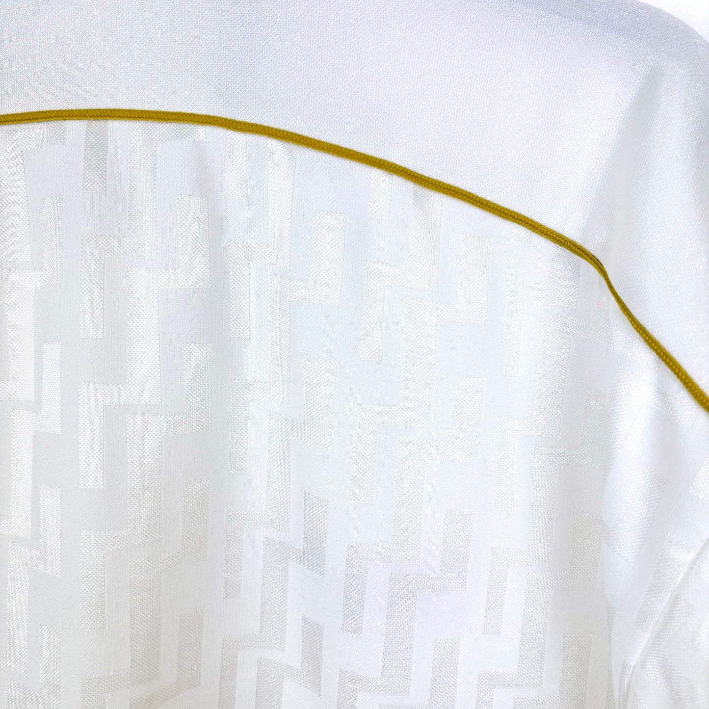 Italy 1994-1995 Nike Away Football Shirt