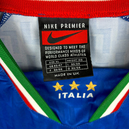 Italy 1996-1997 Nike Longsleeve Training Football Shirt