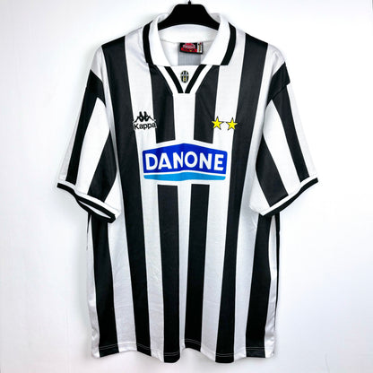 Juventus 1994-1995 Kappa Home Football Shirt