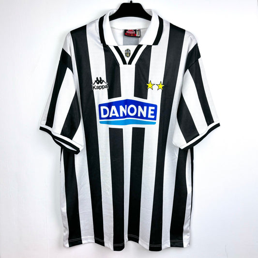 Juventus 1994-1995 Kappa Home Football Shirt