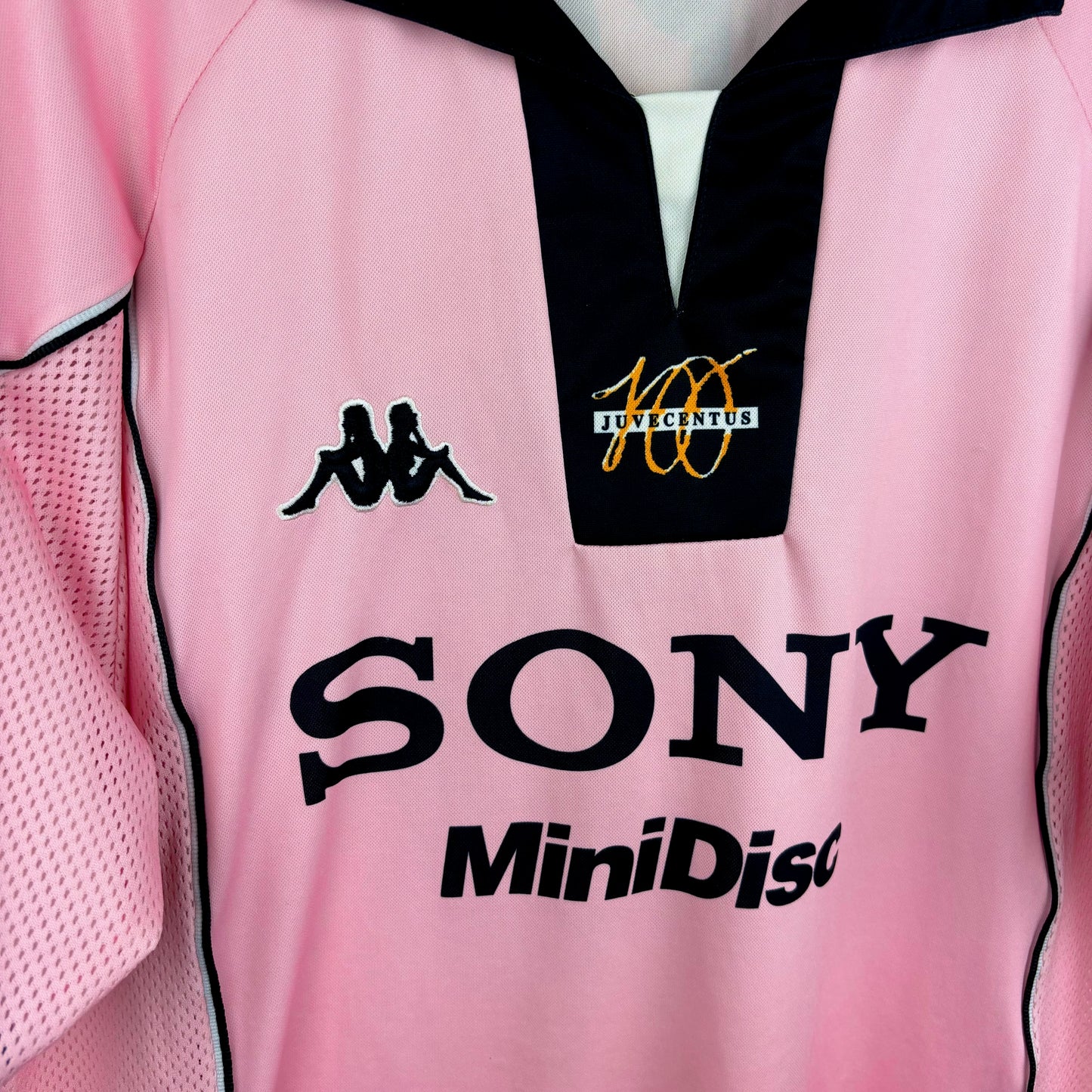 Juventus 1997-1998 Kappa Centenary Pink Football Shirt