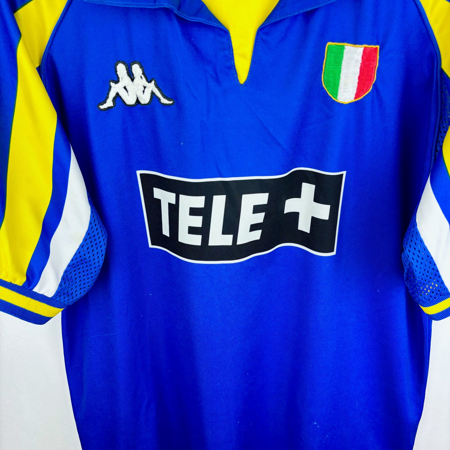 Juventus 1998-1999 Kappa Champions League Third Football Shirt