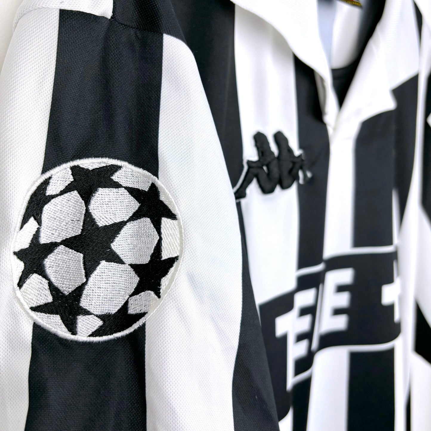 Juventus 1998-1999 Kappa Champions League Home Football Shirt