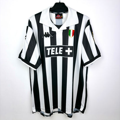 Juventus 1998-1999 Kappa Champions League Home Football Shirt