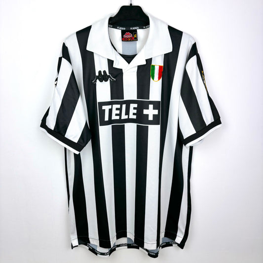 Juventus 1998-1999 Kappa Champions League Home Football Shirt
