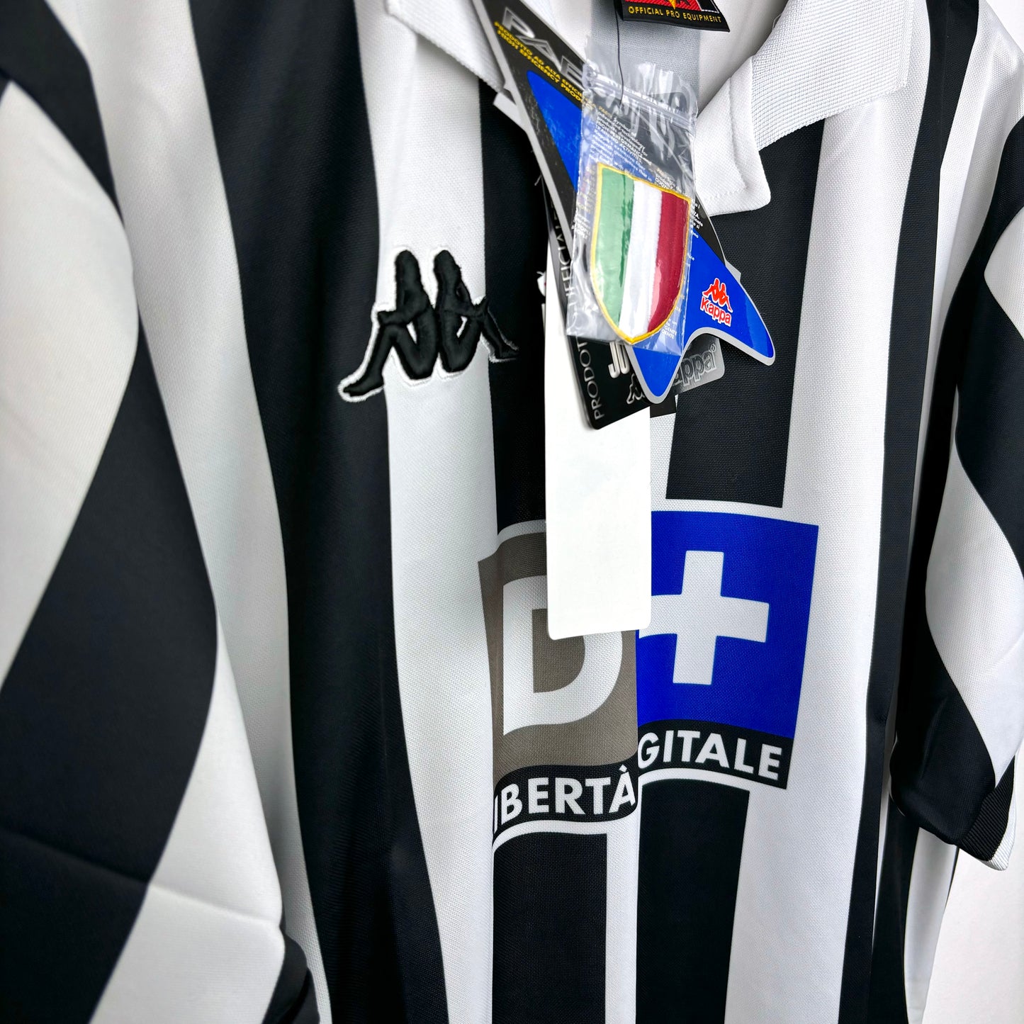 Juventus 1998-1999 Kappa Home Football Shirt BNWT