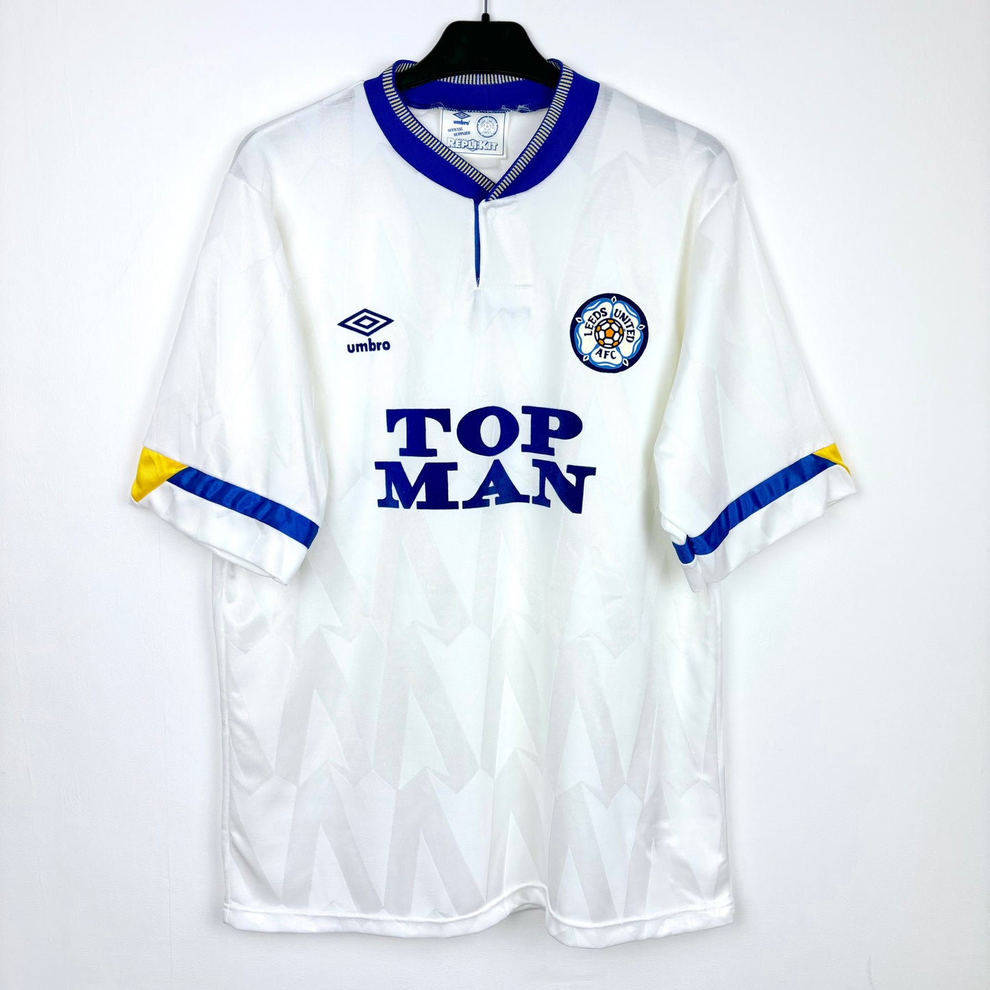 Leeds United 1990-1991 Umbro Home Football Shirt
