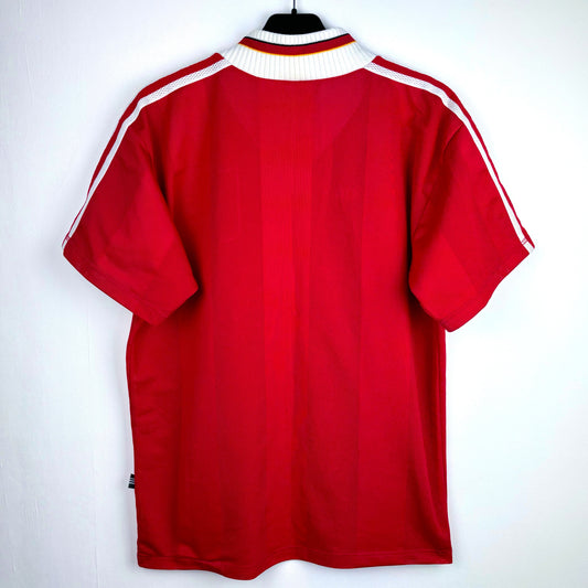 Liverpool 1995-1996 adidas home retro football shirt. Red body with white trim. Classic Carlsberg sponsor.