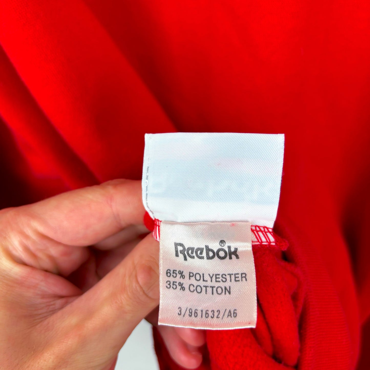 Liverpool 1996-1998 Reebok Football Training Sweatshirt