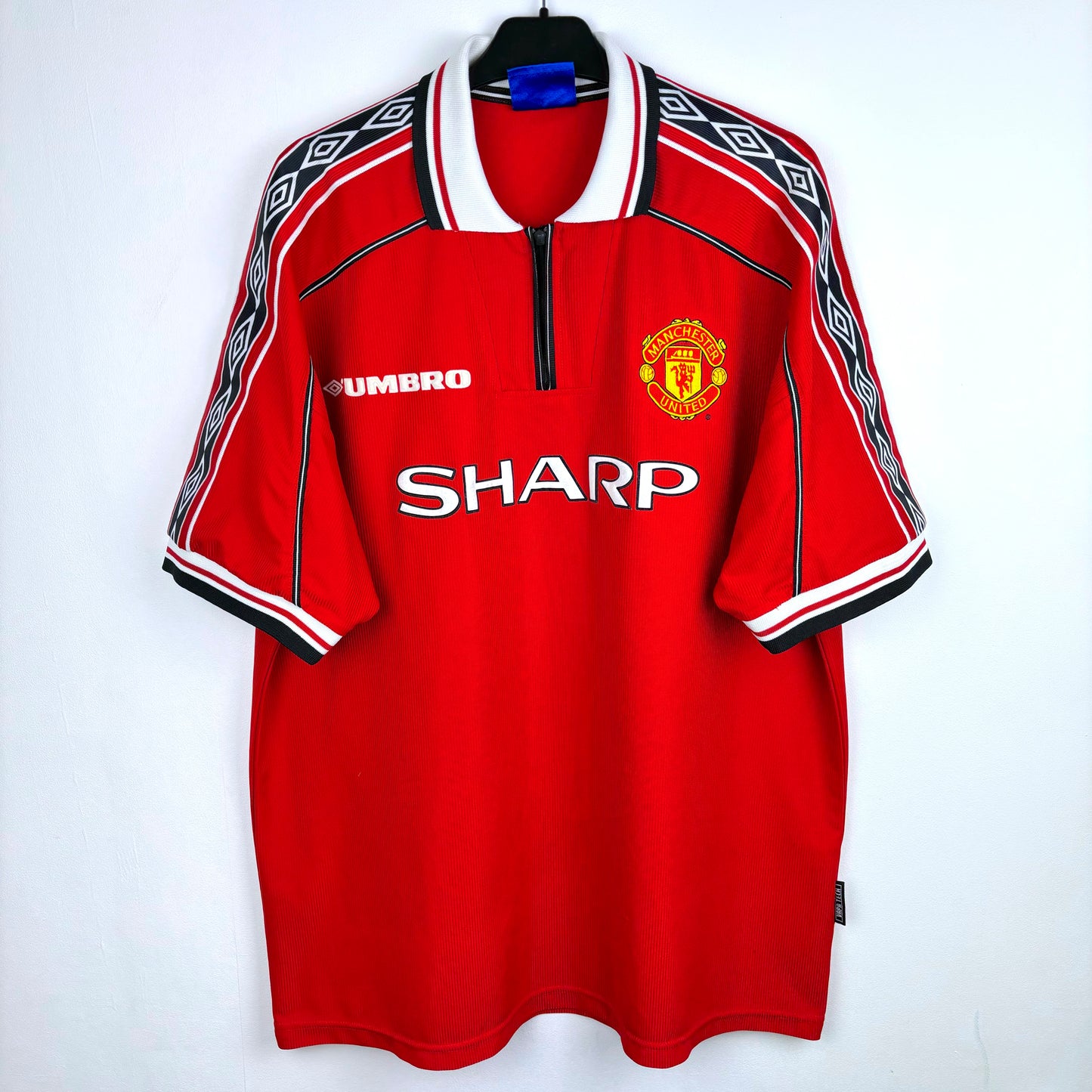 Manchester United 1998-1999 Umbro Home Football Shirt