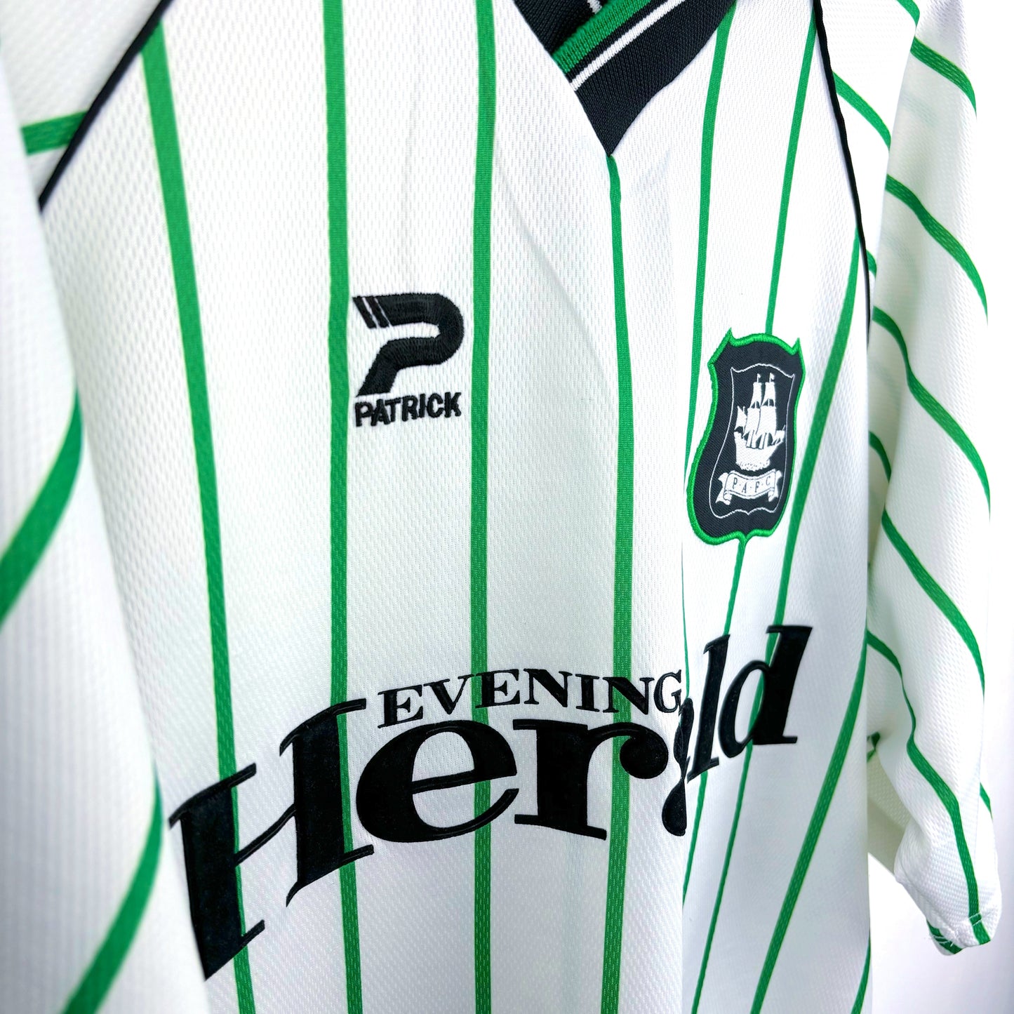 Plymouth Argyle 2000-2001 Admiral Home Football Shirt