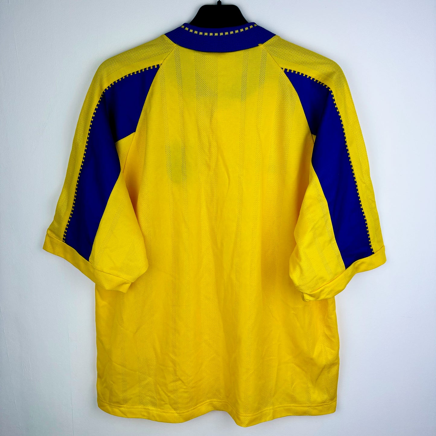 Ukraine 1998-2000 Puma Home Football Shirt