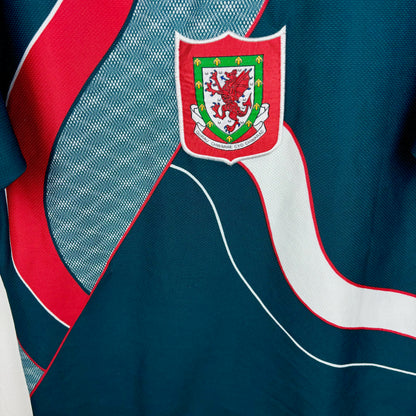 Wales 1995-1996 Umbro Home Football Shirt