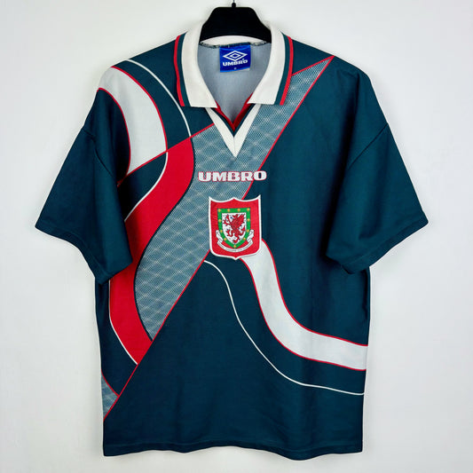 Wales 1995-1996 Umbro Home Football Shirt