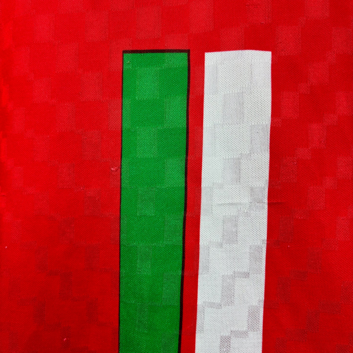 Wales 1996-1998 Lotto Home Football Shirt