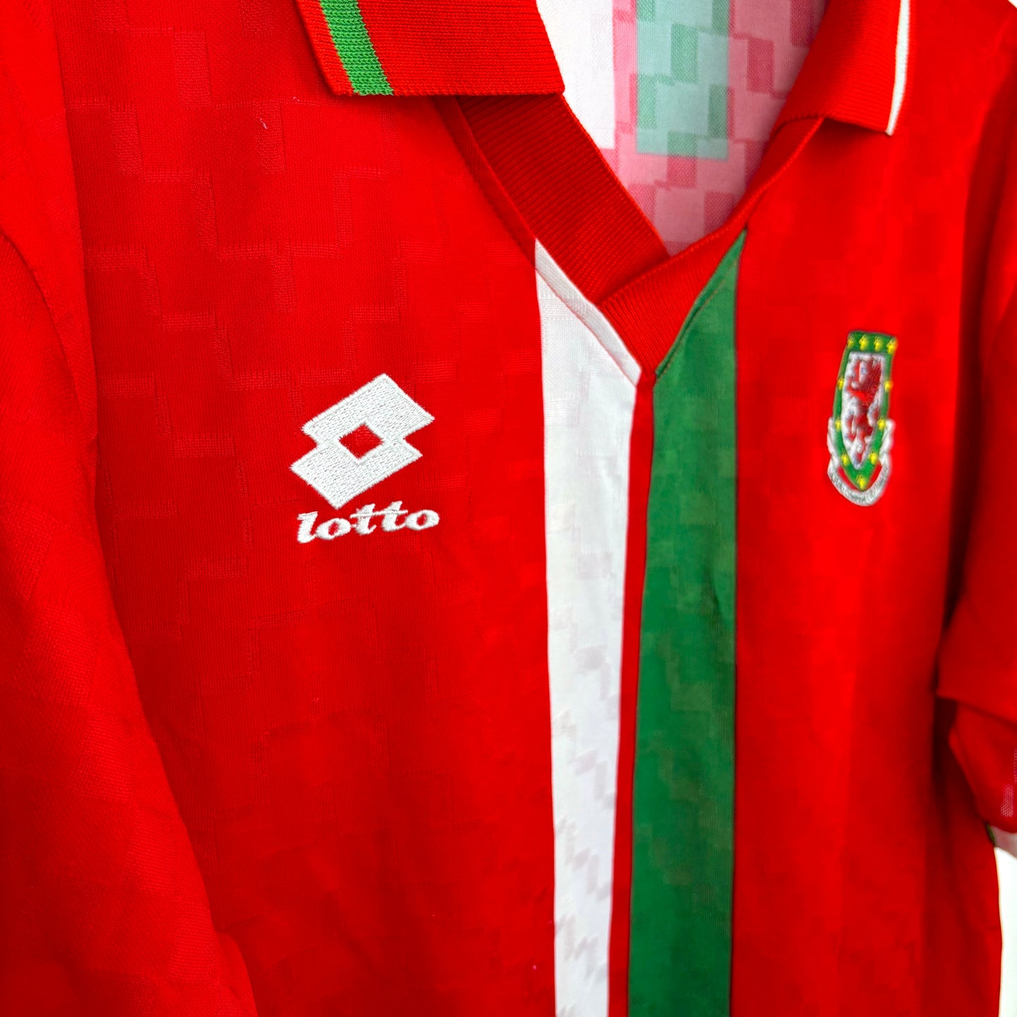 Wales 1996-1998 Lotto Home Football Shirt